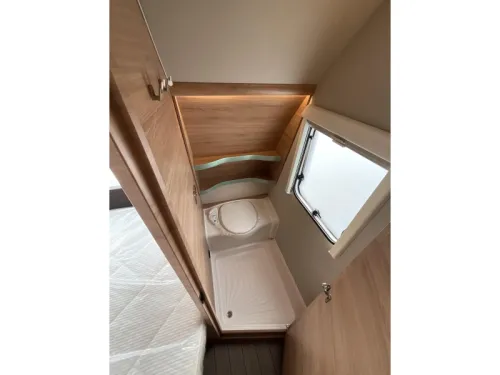 Knaus Sudwind Black Selection 500 FU FREE MOVER-FLOOR HEATING photo: 15