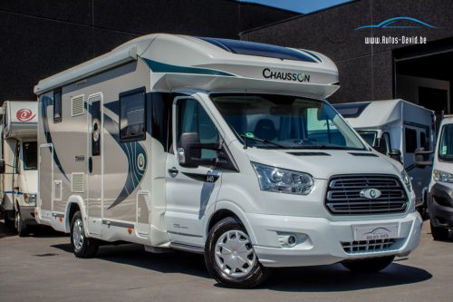 Chausson Titanium 640 Ford Aut. 170HP 4 Berths / 1 OWNER / GARAGE / AWNING / CAMERA / KITCHEN / SHOWER / TOILET / CRUISE CONTROL !