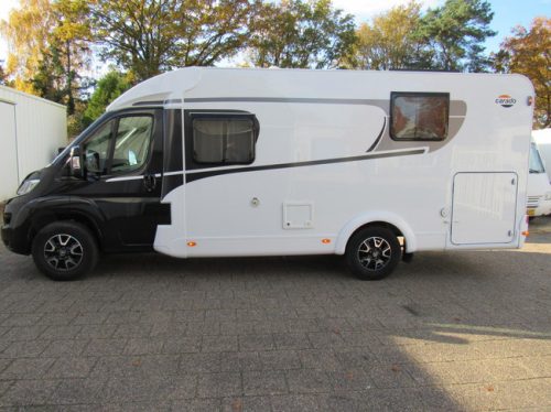 Hymer Carado V339 Europa Edition Black Queen bed 15k km 2022 photo: 4