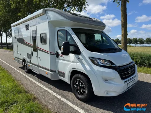 LMC Element T 758 G Single beds / Pop-top roof  photo: 19