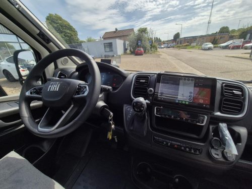 Knaus Vansation Van Ti 650 MEG 180hp automatic 2x air conditioning photo: 3