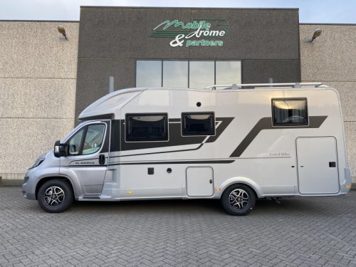 Adria Coral Supreme 670 DL 180HP automatic photo: 2