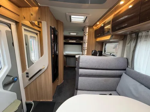 Knaus Sun Ti 700 MX photo: 11