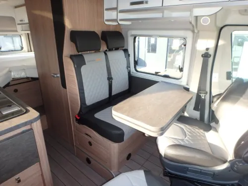 Weinsberg CaraBus 600 ME FIRE EDITION  Foto: 8