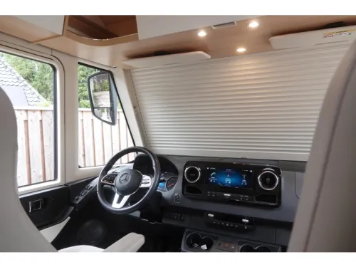 Hymer B ML I 790 Einzigartige Raumaufteilung Foto: 9