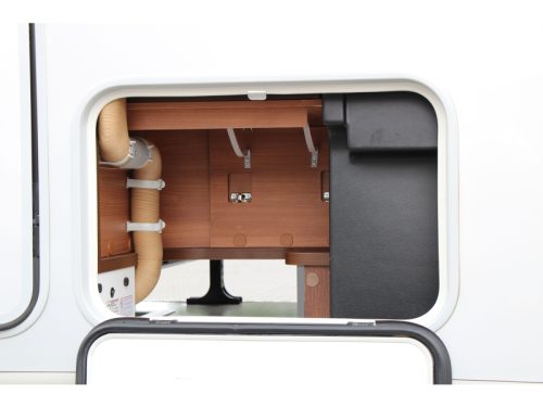 Carthago Chic C-Line I 4.9 LE-L Single beds + Pop-top roof  photo: 16