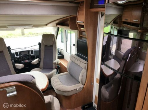 Carthago Chic C-Line I 5.0 QB 180-PK Integral Queen bed, Pull-down bed, XXL-Garage, Extras New Model 2016 photo: 5