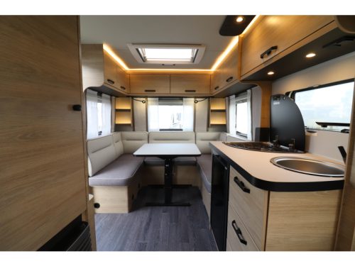Weinsberg CaraOne Edition HOT 450 FU MODEL 2026 French bed 927 photo: 6