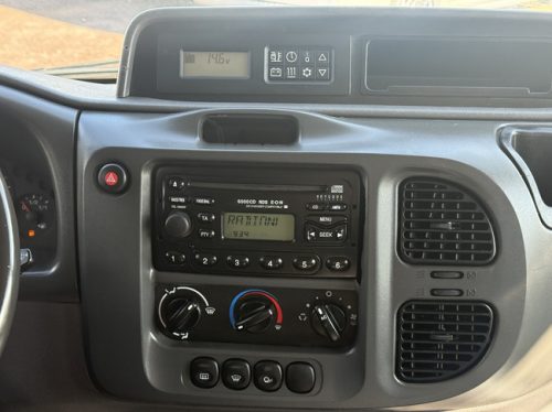 Westfalia ford nugget hoogdak 2.0 126 pk buscamper airco trekhaak 4 slaapplaatsen apk tot 22-04-2027 foto: 7