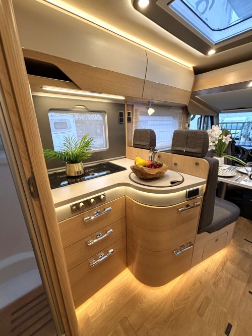 Hymer BMC 680 SilverLine MERCEDES 9T AUTOMATIK EINZELBETTEN Foto: 7