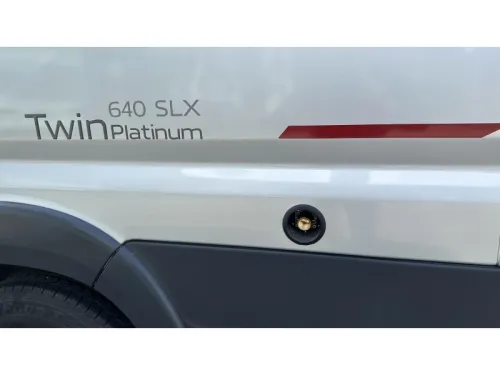 Adria Twin Platinum 640 SLX Bearlock/LPG-ALU/LiFePo4 photo: 9