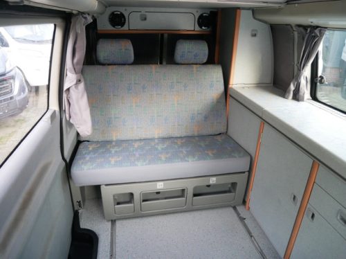 Volkswagen T4 Kastenwagen, California Einbau, Wenige Km Foto: 9