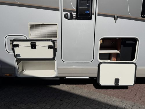 Carthago Chic C-Line I 5.0 QB Queensbed- MERCEDES photo: 16