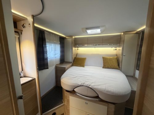 Adria Coral S 600 SC Levelsysteem  foto: 14