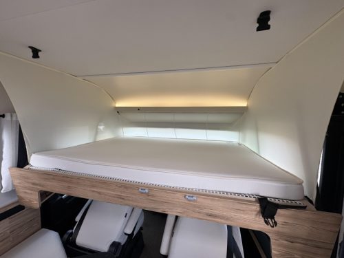 Bavaria I 740 Automaat Queensbed 180PK Foto: 15