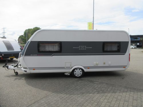 Hobby De Luxe 495 UL WITH FIXED AWNING AND MOVER  photo: 22