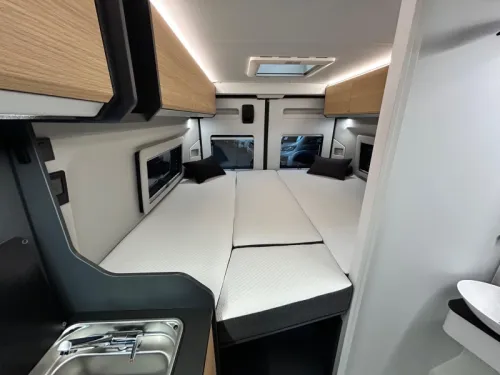 Adria Twin 600 SLB Select Spring Edition automatic photo: 14