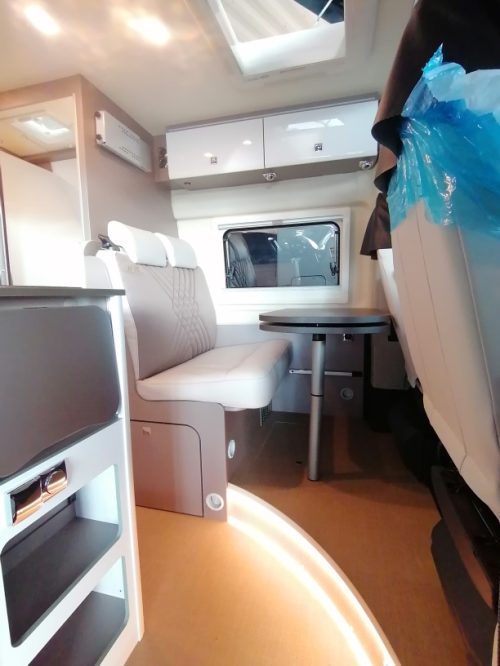B&uuml;rstner Travel Van photo : 2