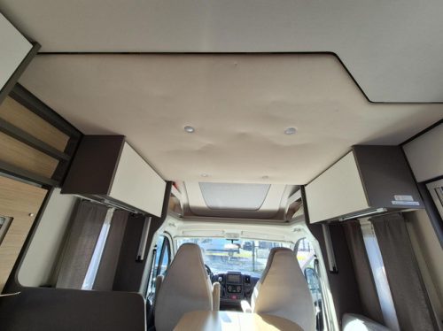 LMC Tourer Lift H 720 Queensbett &amp; Hubbett, 2x Klimaanlage, Kamera Foto: 18