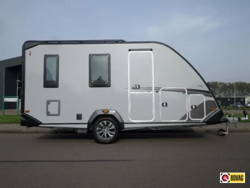Knaus Sport and Fun 480 QL mover, air conditioning, air tent