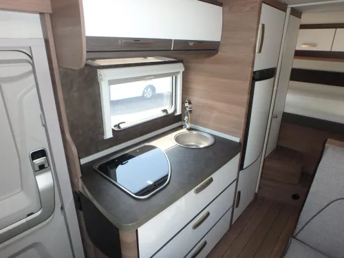 Knaus L!VE Traveller 600 DKG 650DG photo : 12