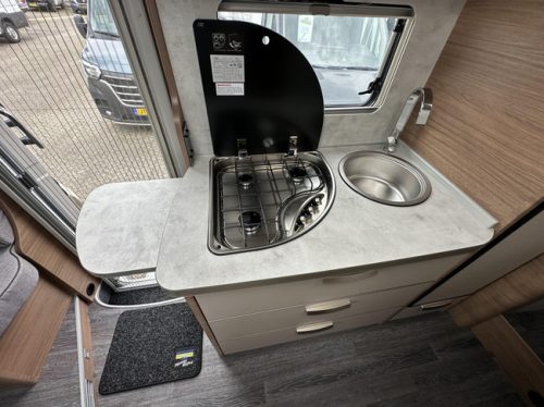 Knaus L!ve I 650 MEG LENGTE BEDDEN  AUTOMAAT foto: 11