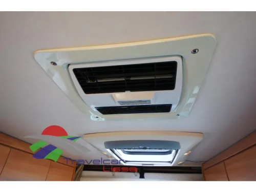 Hymer B 584 Panneau solaire/Climatisation de toit photo : 9