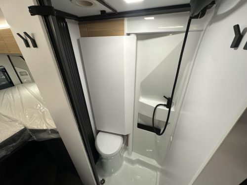 Adria Twin 640 SLB Anh&auml;ngerkupplung | Ex-Mietfahrzeug Foto: 14