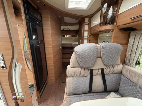 Carthago Chic C Line I 4.8 LE Length beds Automatic photo: 11