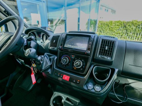 Knaus L!ve Wave 650 MX QUEENS + POP-TOP ROOF 2X AIR CONDITIONING! photo: 9