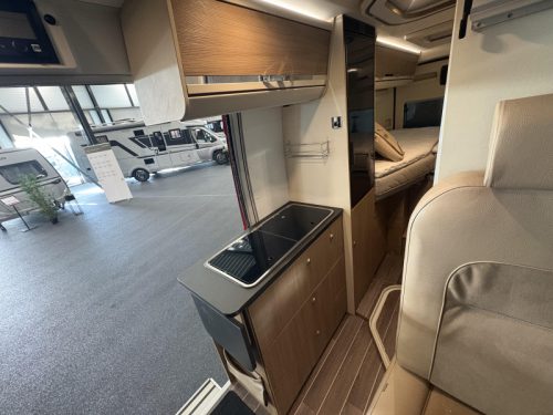 Adria Twin Select Sonnenkollektor - Anh&auml;ngerkupplung Foto: 12