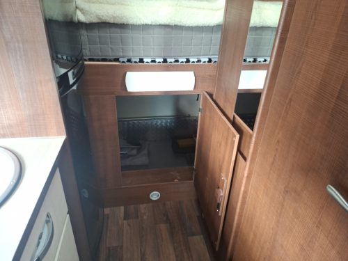 Forster A699 HB ger&auml;umiges 6-Personen-Familien-Wohnmobil Foto: 15