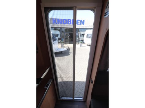 Knaus Sport 450 FU Voortent/ Fietsendrager foto: 16