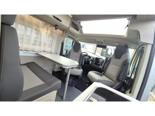Bravia Mobil SWAN 636 180HP Automatic FullOption photo: 13