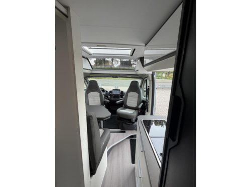 Adria 640 SGX Twin Supreme 9T-Automaat Luchtvering Zonnepaneel Trekhaak Clasena foto: 21