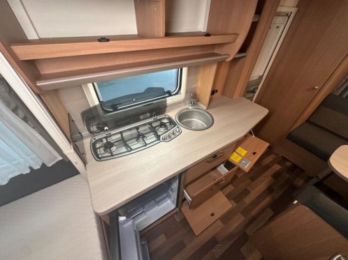 Knaus Sport 420 QD photo: 7