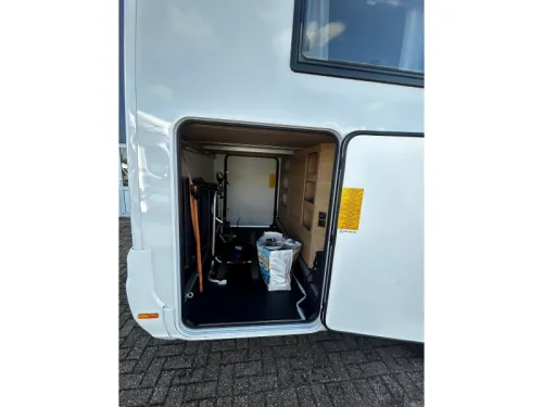 Adria Coral Axess 650 DL Zenec Audio, Solarmodul Foto: 4