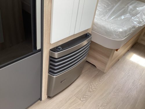 Hobby De Luxe 540 UL Single beds  photo: 10