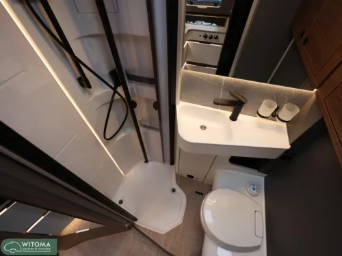Hymer BMC-I 600 Integrierter Camper Foto: 12