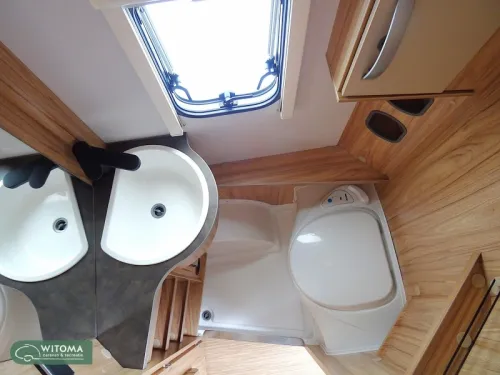 Eriba Nova Light 470 mover underfloor heating ETC  photo: 13
