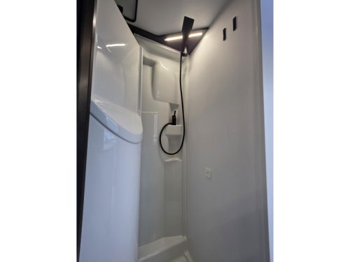 Adria Twin Supreme 640 SLB foto: 17