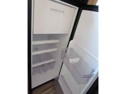 Malibu Van Family-For-4 640 LE single beds, pop-top roof, automatic photo: 8