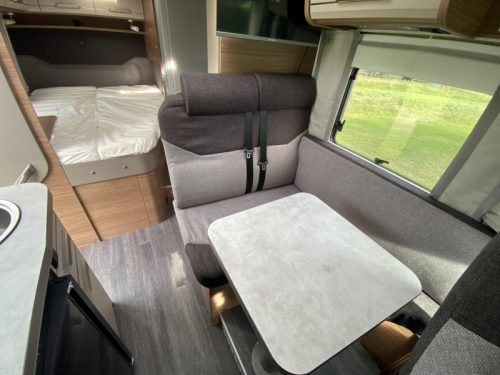 Knaus Van I 550 MF AS NEW !! photo: 18