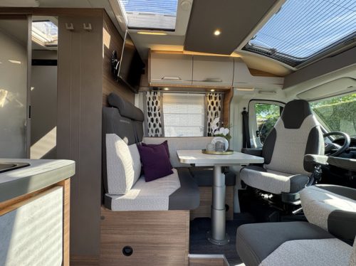 Knaus Van TI Vansation 650 MEG AUTOMAAT 9-Gang 180 PS Euro6 Fiat Ducato 8 **Einzelbetten/Satelliten-TV/Navi/Kamera/Lithium/Anh&auml;ngerkupplung/T Foto: 5
