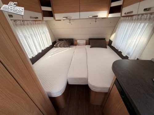 Knaus Sudwind Silver Selection 460 EU Single beds 1st owner photo: 11