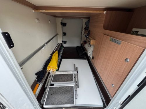 Knaus R16 Knaus Sky TI Silver Selection 700 MEG Airco AUT 31dkm photo: 9