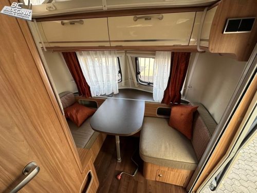 Eriba Touring Triton 430 SILVER EDITION foto: 2