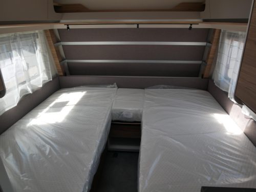 Dethleffs Nomad 460 EL GRATIS MOVER en AIRCO  foto: 8