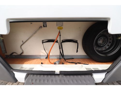 Knaus Sudwind 420 QD Mover/ Travel awning photo: 5