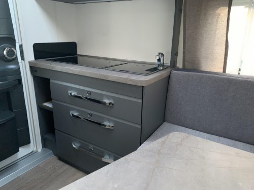 Hobby De Luxe 400 SFE Modell 2026 Foto: 7